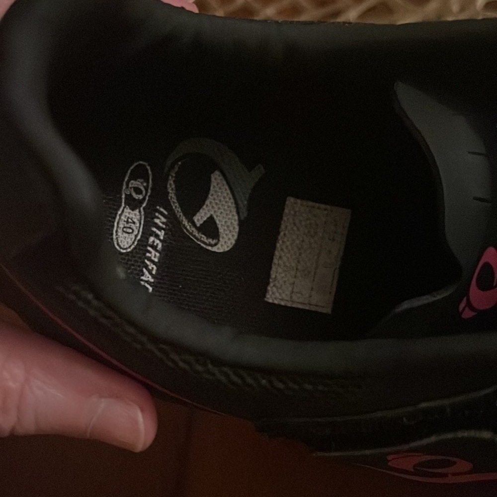 Pearl Izumi cycling shoes - Picture 5 of 6